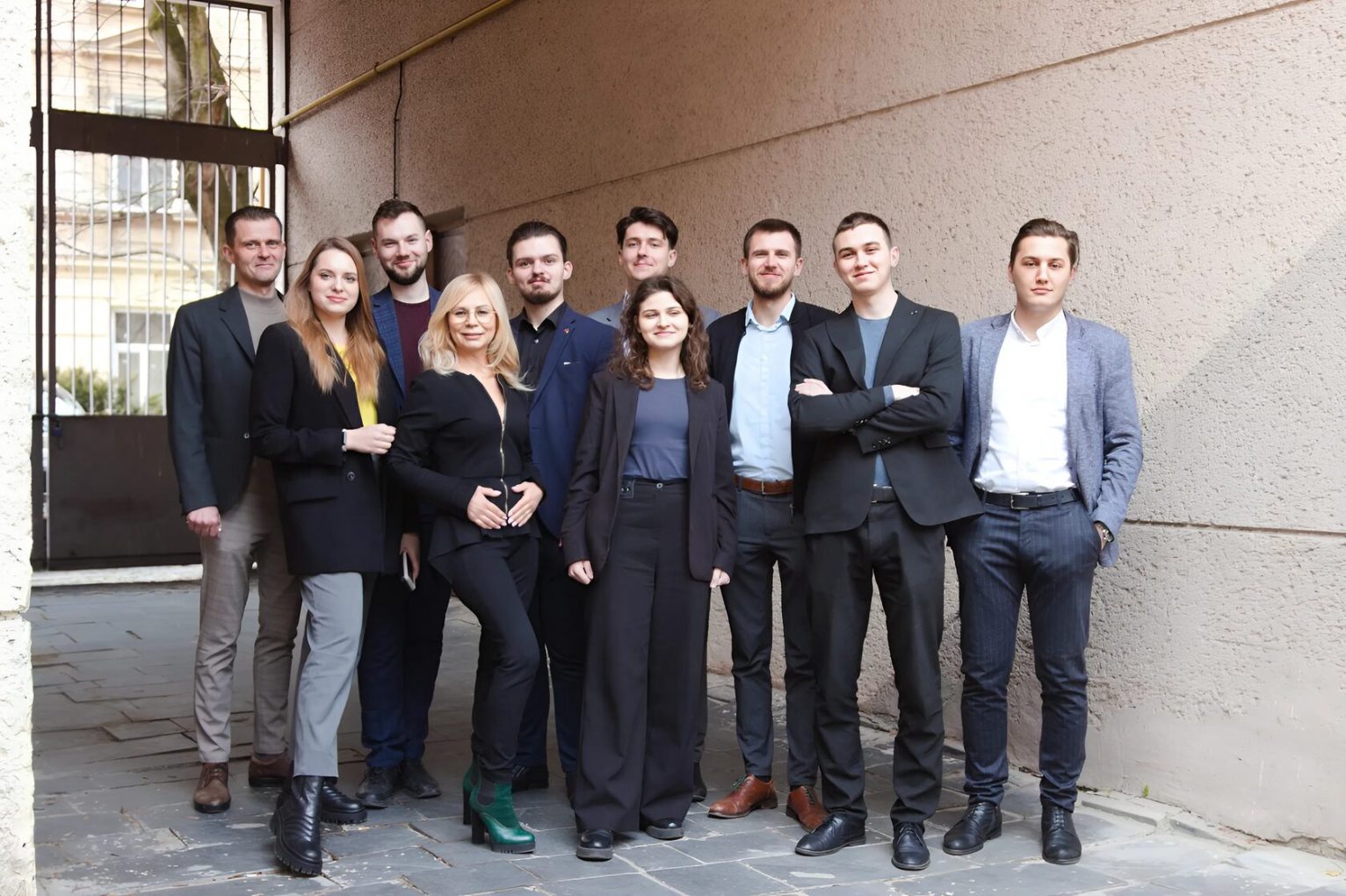 Команда юристів та адвокатів Центру Правової Допомоги у Львові на Пекарській